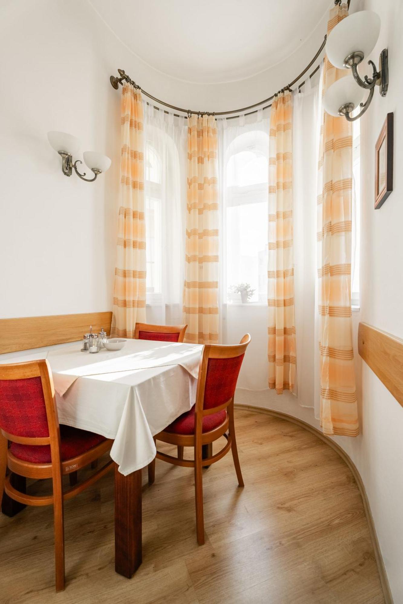 Vila Vysehrad Luhačovice Extérieur photo